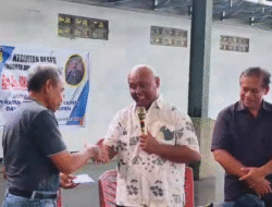 Reses di Waropen dan Yapen, Didik Purnomo Dengarkan Aspirasi dan Bagi Bantuan