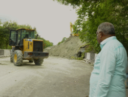 Akibat Hujan Lebat, Akses Ring Road Jayapura Kembali Tertutup Material Longsor