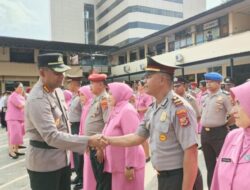 71 Personel Polresta Jayapura Kota Naik Pangkat, Kapolresta Tekankan Profesionalisme