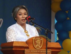 Kepala SMA Negeri 4 Jayapura Tegaskan Komitmen Pendidikan Merdeka di HUT Sekolah ke-29