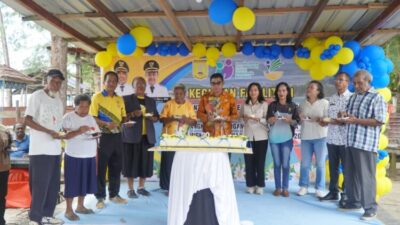 Dinsos Kota Jayapura Bagikan Bansos Bagi Warga Rentan Sekaligus Peringatan HUT Lansia