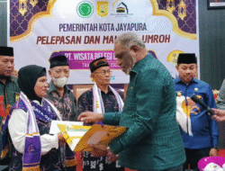 Bersama PT Wisata Religi Baitullah, Pemkot Jayapura Lepas 103 Jamaah Umroh dan Manasik Haji
