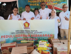 Gerindra Papua Serahkan Bantuan dan Tinjau Lokasi Kebakaran Mandala