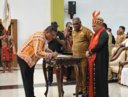 Pengurus IKEMAL Kota Jayapura Resmi Dilantik, Piet Kainama Ajak Warga Maluku Bersinergi